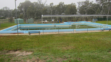 digital photographs, Lisa Gervasoni, Balmoral Pre Olypmic Swimming Pool, 2010 - 2017
