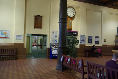 Photograph - Colour, Ballarat Railway Station Waiting Room, 2015, 22/12/2015