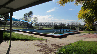 Photograph - digital photographs, Lisa Gervasoni, Leichville Memorial pre olympic swimming pool, c2010-2017
