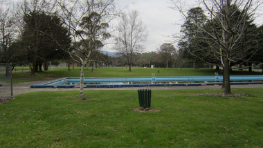 Photograph - digital photographs, Lisa Gervasoni, Healesville Pre Olympic Swimming Pool, c2015, c2010-2017