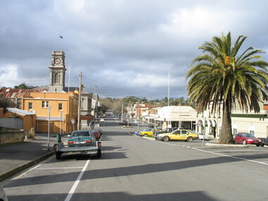 Photograph - Colour, L.J. Gervasoni, Castlemaine, 2004, 28/06/2004