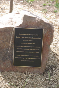 Photograph - Colour, Clare Gervasoni, Plaque at Fawcett Hall, 2015, 11/01//2015