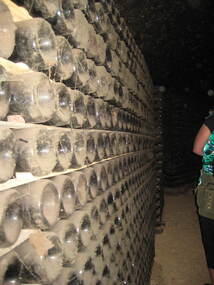 Photograph - Colour, Clare Gervasoni, Great Western Winery, 2010, 10/12/2010