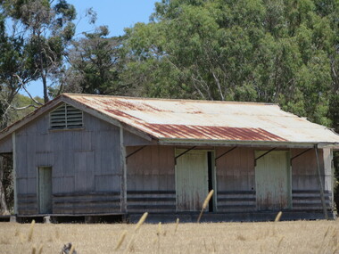 Photograph, Henty Railway Siding, 2015, 22/12/2015