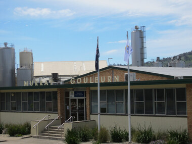 digital photographs, Lisa Gervasoni, Murray Goulburn at Tangambalamba, c2014, c2010-2017