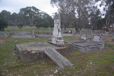 Photograph - Colour, Clare Gervasoni, Sandon Cemetery, 2017, 16/07/2017