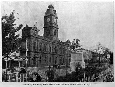 Ballarat Town Hall and Sturt Street Gardens