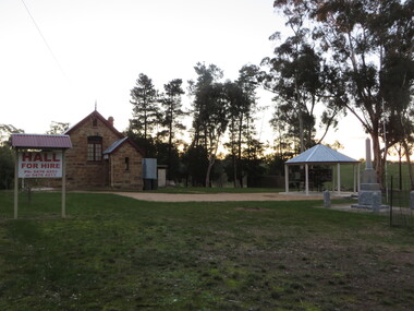 Photograph - Photograph - Colour, Clare Gervasoni, Former Clydesdale State School (now Clydesdale Hall) and War Memorial, 2018, 14/05/2018