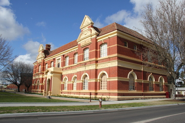 Photograph - Photograph - Colour, Former Maryborough School of Mines, 2011, 06/08/2011