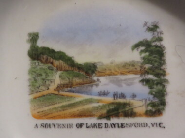 Photograph - Colour, Lake Daylesford Souvenir Plate