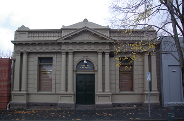 Photograph - Colour, Clare Gervasoni, Oxford Chambers, Lydiard Street, Ballarat, 2015, 09/05/2015