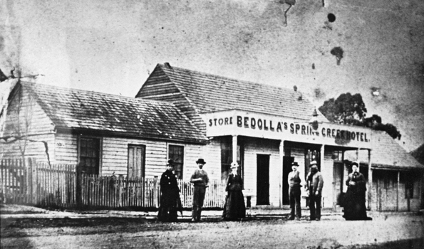 Bedolla's Spring Creek Hotel (Hepburn Springs)