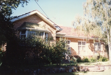 Photograph - Photograph - Colour, Chellowdene, 37 Wills St, Kew, c1973, 08/03/1990