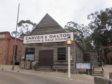 Photograph - Colour, Clare Gervasoni, Carver and Dalton at Sovereign Hill, 2015, 03/03/2015