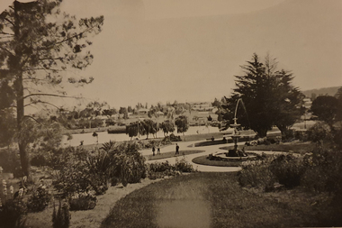 Image, Public Gardens, Ararat, c1918, c1918