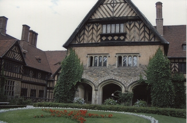 Photograph - digital photographs, Potsdam, Cecilienhof Palace, 10/2007