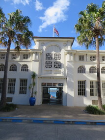 Photograph - Colour, Municipality of Mosman Bathers Pavilion, 2019, 12/07/2019