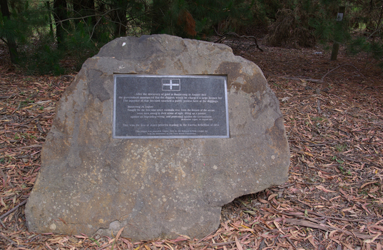 Images of historic marker.  Ballarat Reform League Monument. Buninyong.