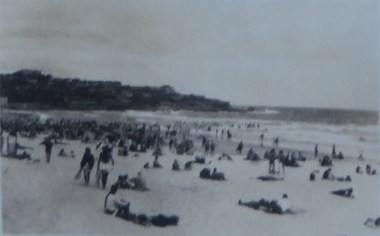 Photograph - Black and White, Bondi Beach, 1934, 25/12/1934