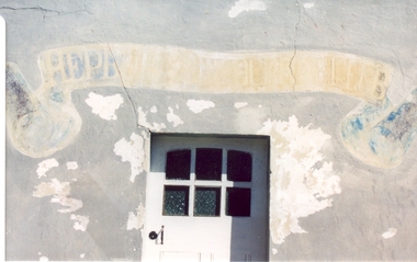 Photograph - Digital photographs, Hepburn Democratic Club (Macaroni factory), Hepburn Springs, 2005, 11/04/2005