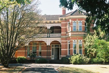 Photograph - Colour, Australian Catholic University Ballarat Campus, 2005, 20/07/2007