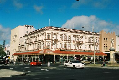 Photograph - Colour, Lisa Gervasoni, Myers ballarat, 2005, 2007