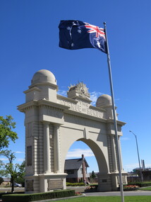 Photograph - Colour, Ballarat Arch of Victory with Australilan Flag, 2011, 15/02/2017