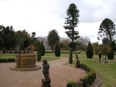 Photograph - Image - Colour, Ercildoun Garden, 2008, 10/05/2008