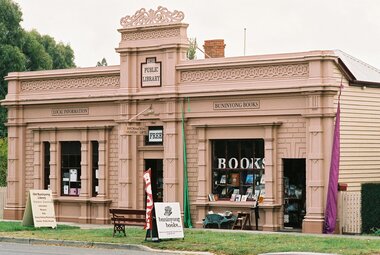 Photograph - Photograph - Colour, Lisa Gervasoni, Former Buninyong Library, 2005, 19/04/2005