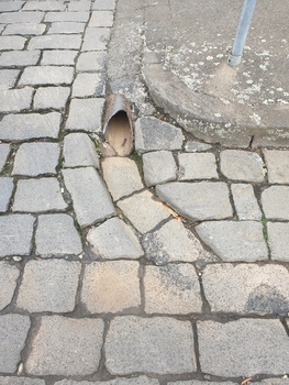 Bluestone gutter and Drain, Lydiard Street South, Ballarat