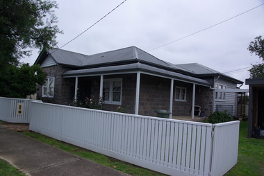 Photograph - Colour, 107 Yarrowee Street, Sebastopol, 2020, 07/04/2020