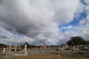 Photograph - Colour, Bendigo Cemetery, 2018, 01/09/2018