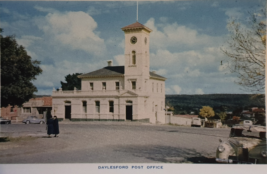 A post office building on a corner in Dayelsford