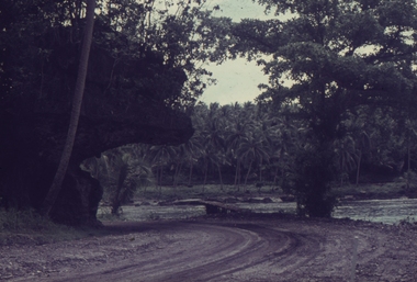 Image shows Sogeri Road and the proximity of the River.