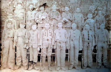 Photograph, Students of Carisbrook Primary School