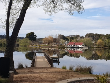Photograph - Photograph - Colour, Clare Gervasoni, Lake Daylesford, 2020, 18/09/2022