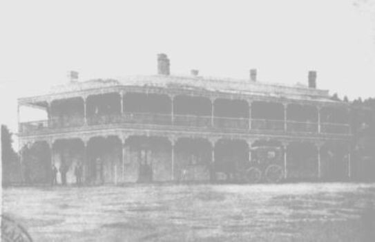 Raglan Hotel, Daylesford, 1900