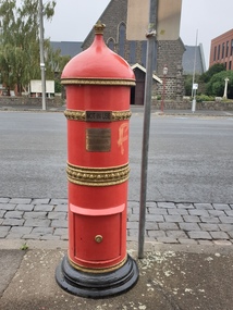 Photograph, Clare Gervasoni, Cast Iron Mailbox, 15/02/2020