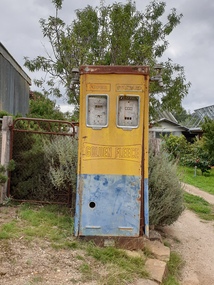 Photograph, Clare Gervasoni, Steiglitz Petrol Bowser, 2020, 15/03/2020