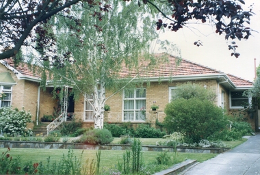 Photograph - Photograph - Colour, Chellowdene, 37 Wills St, Kew, 1990, c1990