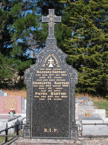 Photograph, Clare Gervasoni, Nazzaro Sartori Memorial at Frankinford Cemetery, 1999, 12/02/2005