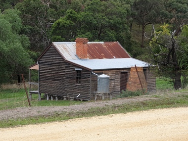 Photograph, Sugg's Cottage, Steiglitz, 2020, 15/03/2020
