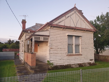 Photograph, 421 Eureka Street, Ballarat East, 2022, 07/11/2022