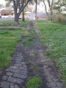 Photograph, Bluestone Gutter, Armstrong Street South, Ballarat, 2020, 28/09/2020