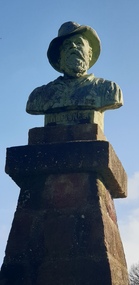 Photograph - Monnment, Memorial to Henry Howley, Gisborne, Victoria, 01/09/2025