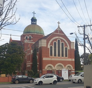 Photograph, Clare Gervasoni, Exterior of Sacred Heart Kew, 2025, 01/03/2015