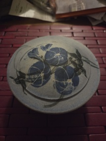 Ceramic, Lidded contsiner be Lois Watson