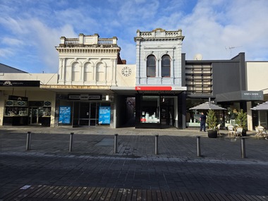 Photograph, Bridge Mall shops, Ballarat, 2026, 26/08/2026