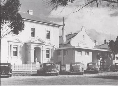 Photograph - Lister House