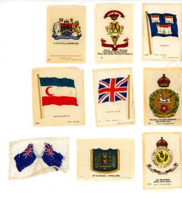 Work on paper - Assorted letters, photographs and badges